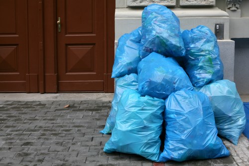 Environmentally friendly enclosed skip service
